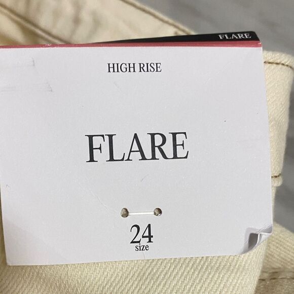 NWT Future Collective High Rise Flare Jeans 24 Cream Gabriella Karefa-Johnson - Picture 3 of 15